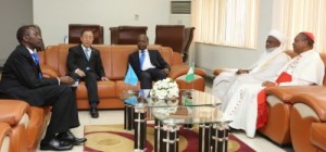 From left to right: Retired Major General Babagana Mongunu, National Security Adviser (NSA); Mr. Ban Ki-Moon, UN Secretary General; Professor Yemi Osinbajo (SAN), Vice President, Federal Republic of Nigeria; Abubakar Sa’ad, the Sultan of Sokoto; John Olorunfemi Cardinal Onaiyekan, Roman Catholic Archdiocese of Abuja