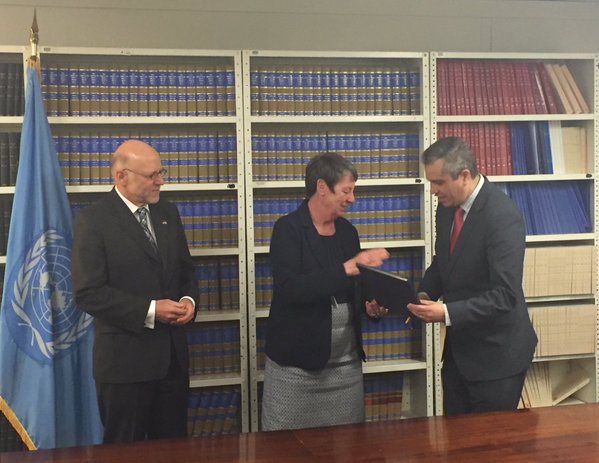 Hendricks with Amb Braun at the handover of the Nagoya Protocol ratification instrument