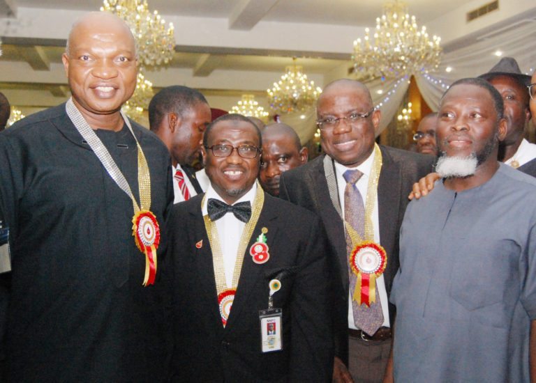 Petroleum technologists honour Shell boss