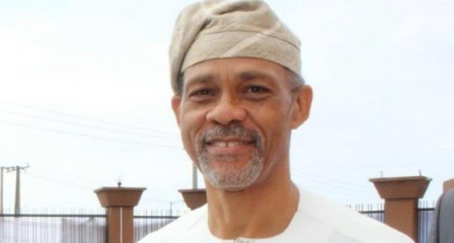 Prof. Akinola Abayomi