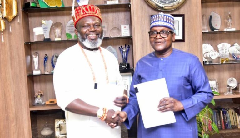 NNPC to supply 100mmscf/d gas to Dangote Refinery under a 10-year deal